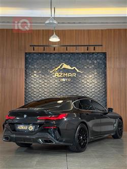 بي ام دبليو 8 الفئة